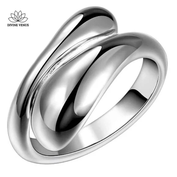 DIVINE VENUS ™ Jewelry - Classic Ring